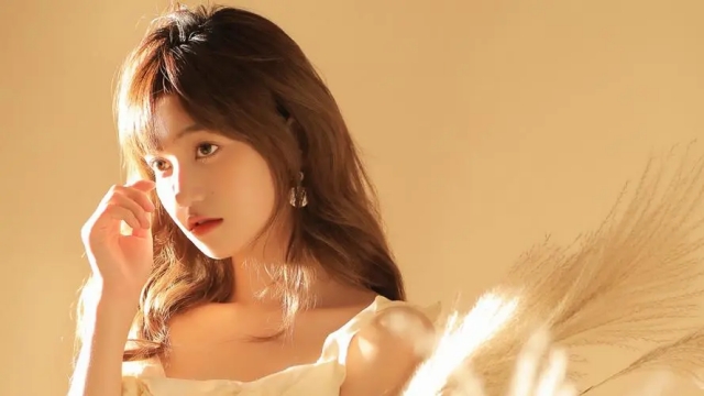 乒乓球台为什么有灯光