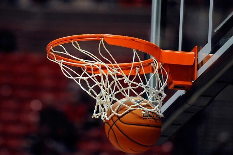 星空集团：室外乒乓球台防雨棚